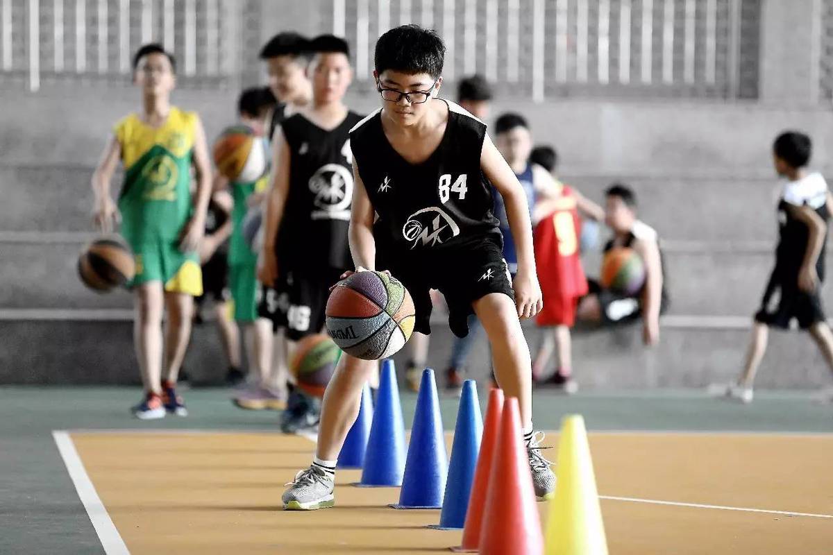 篮球每周训练计划表怎么写_2